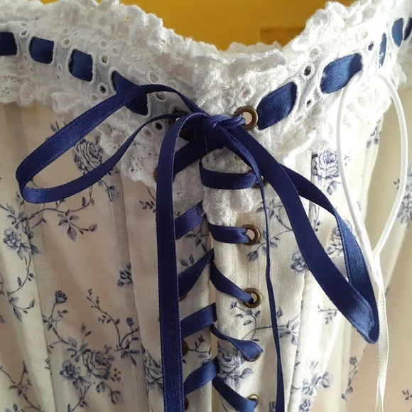 Gorgeous Cottagecore Hobbit Floral Corset Dress